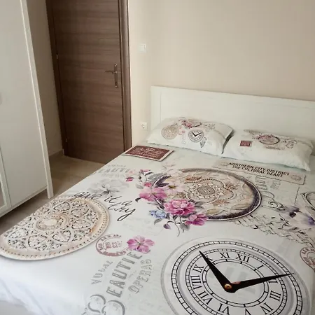 елена Apartamento Néa Péramos