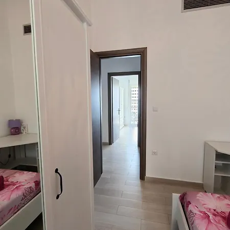Apartment елена